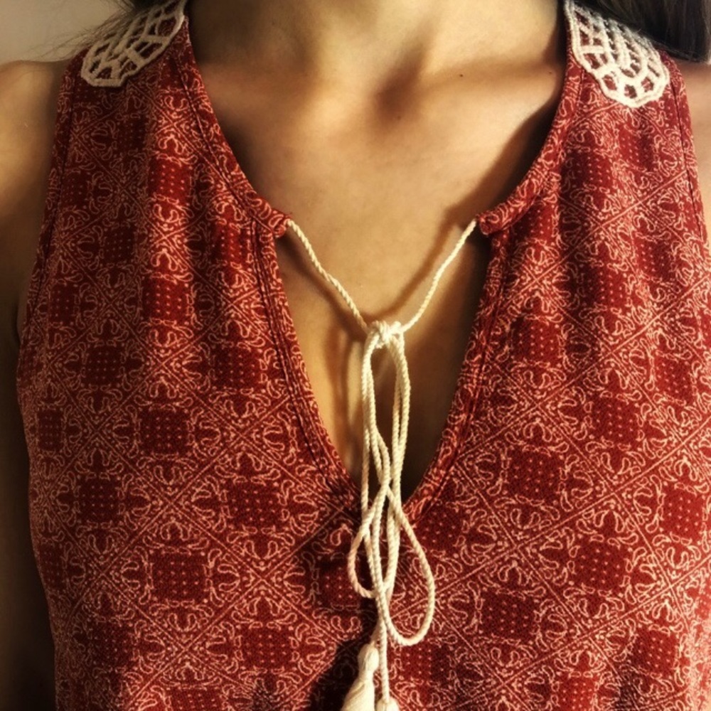 Soldd Outtt - Picture 3 of 5